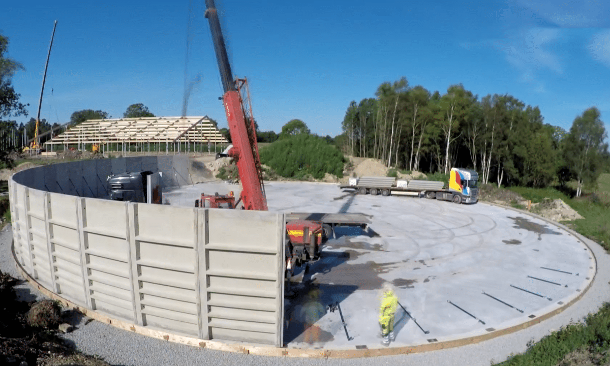 farm-container-construction-Ebetoonelement